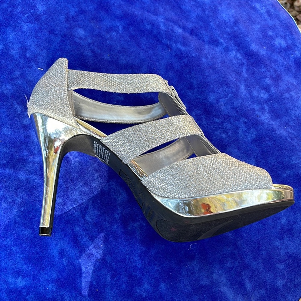 Fioni “Layla” Silver Heels Sandals